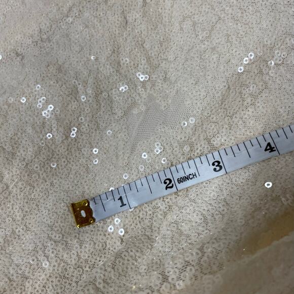 Mac Duggal IEENA NWT V-Neck Sequined Ball Gown Size 6 Pearl On Seam Pockets - Picture 10 of 10